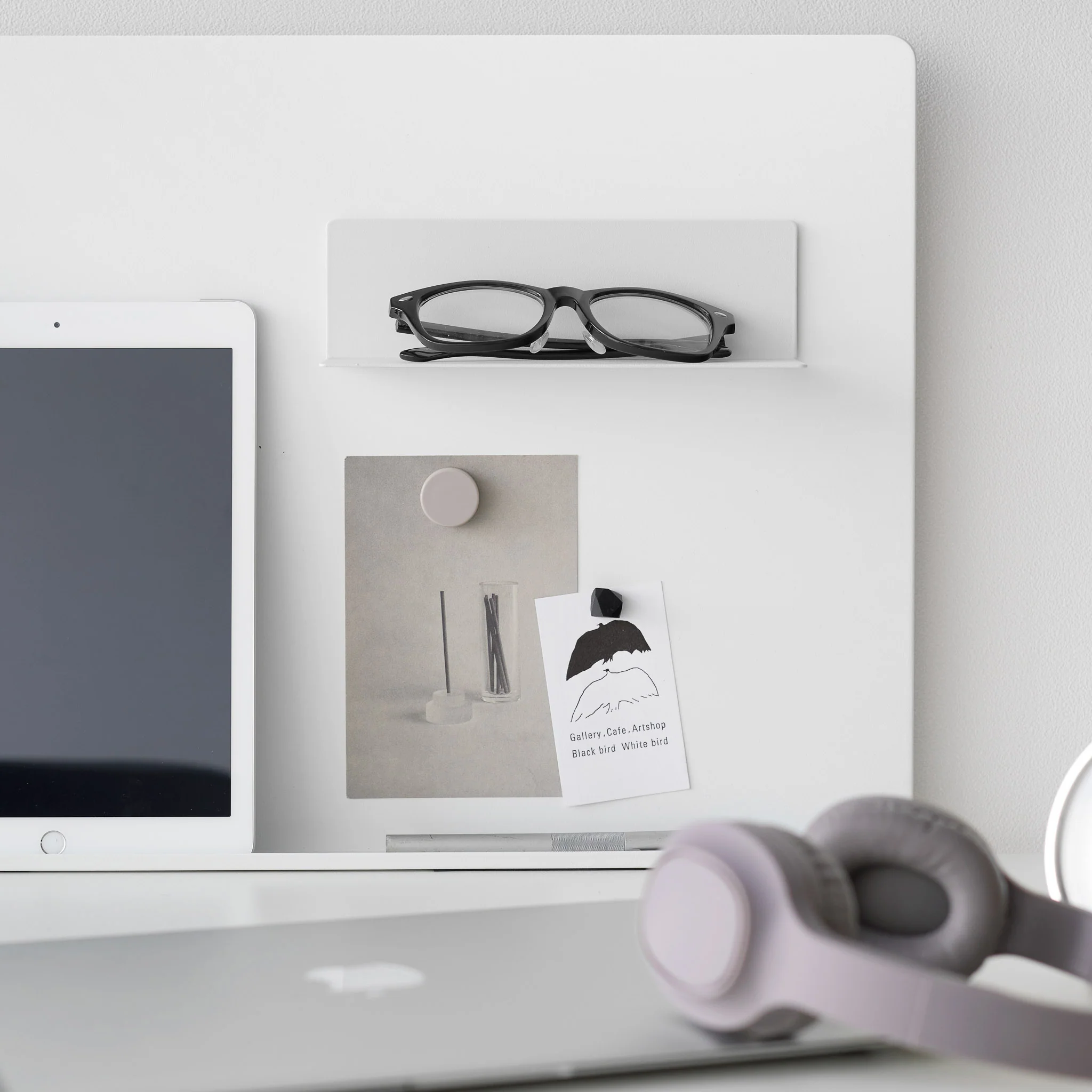 Magnetic Shelf - Image 10