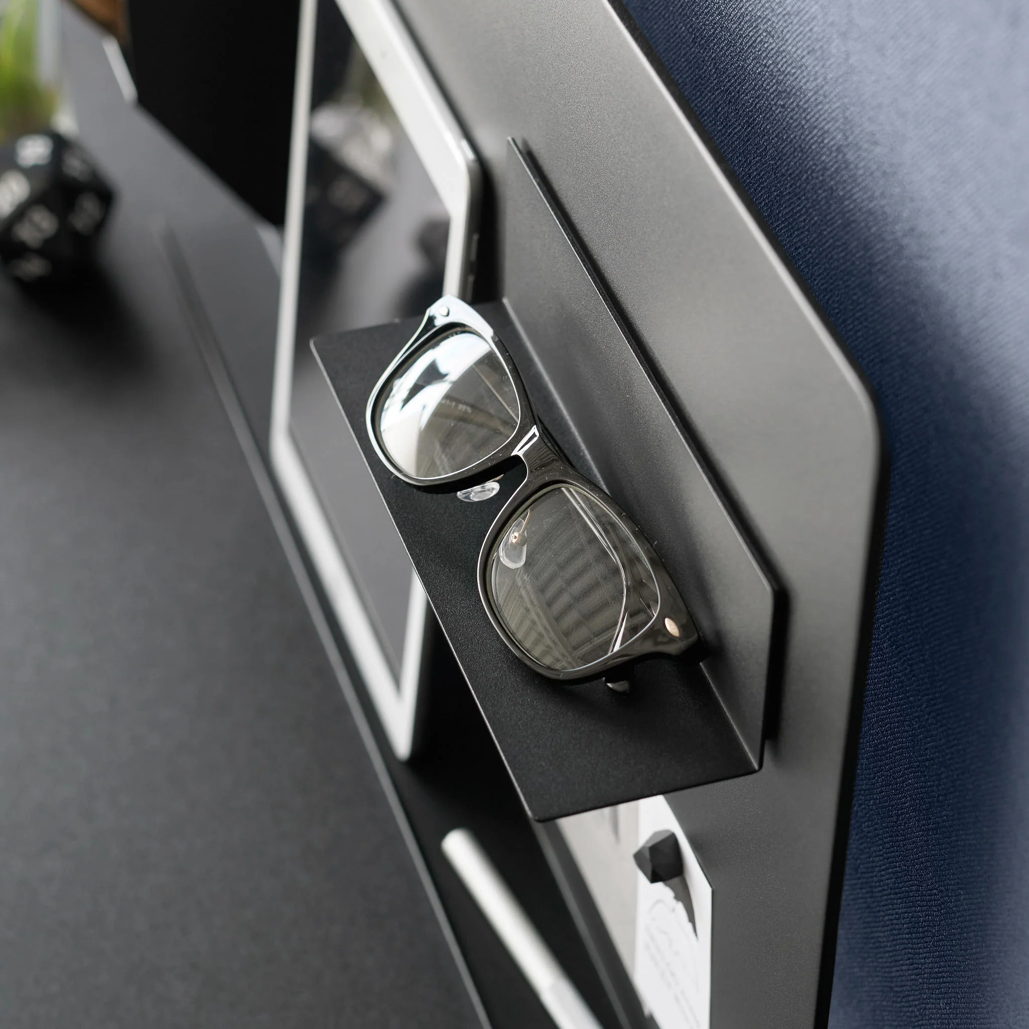 Magnetic Shelf - Image 4