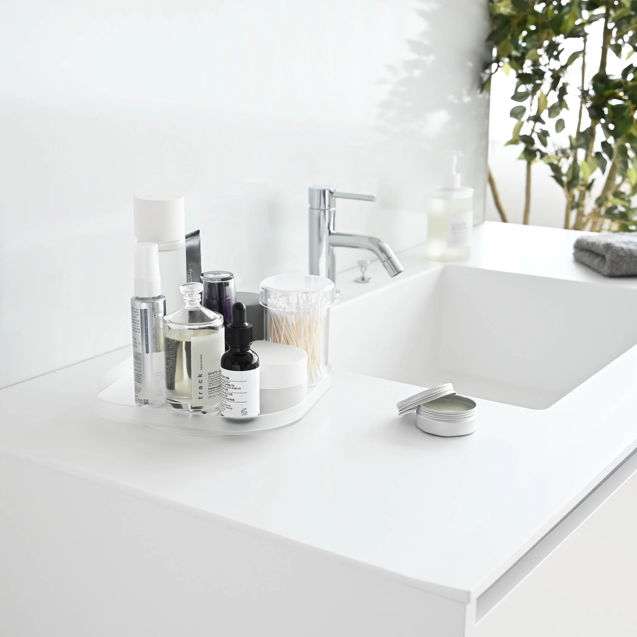 Slim Rotating Storage Tray - Image 4