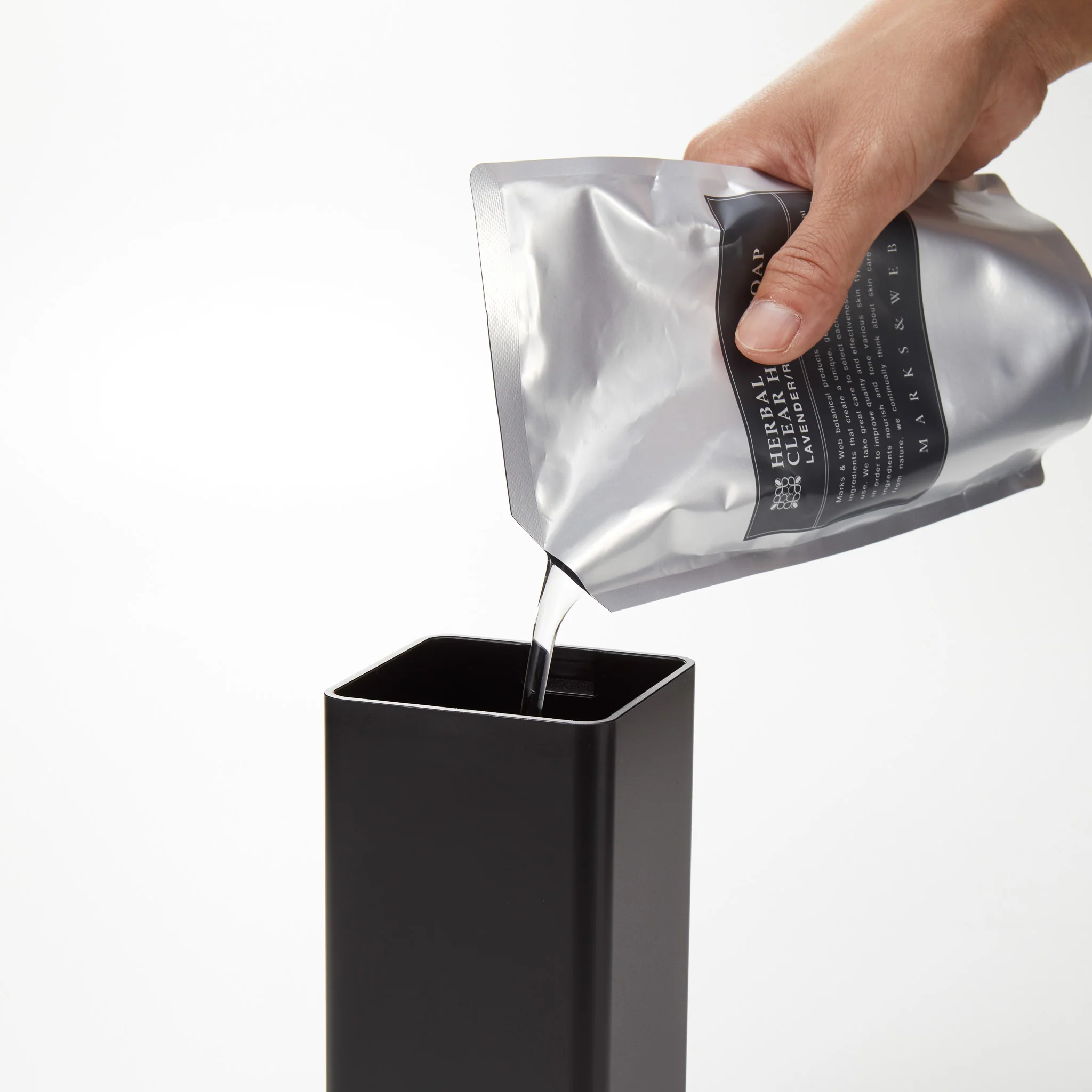 Magnetic Laundry Bottle - Image 15