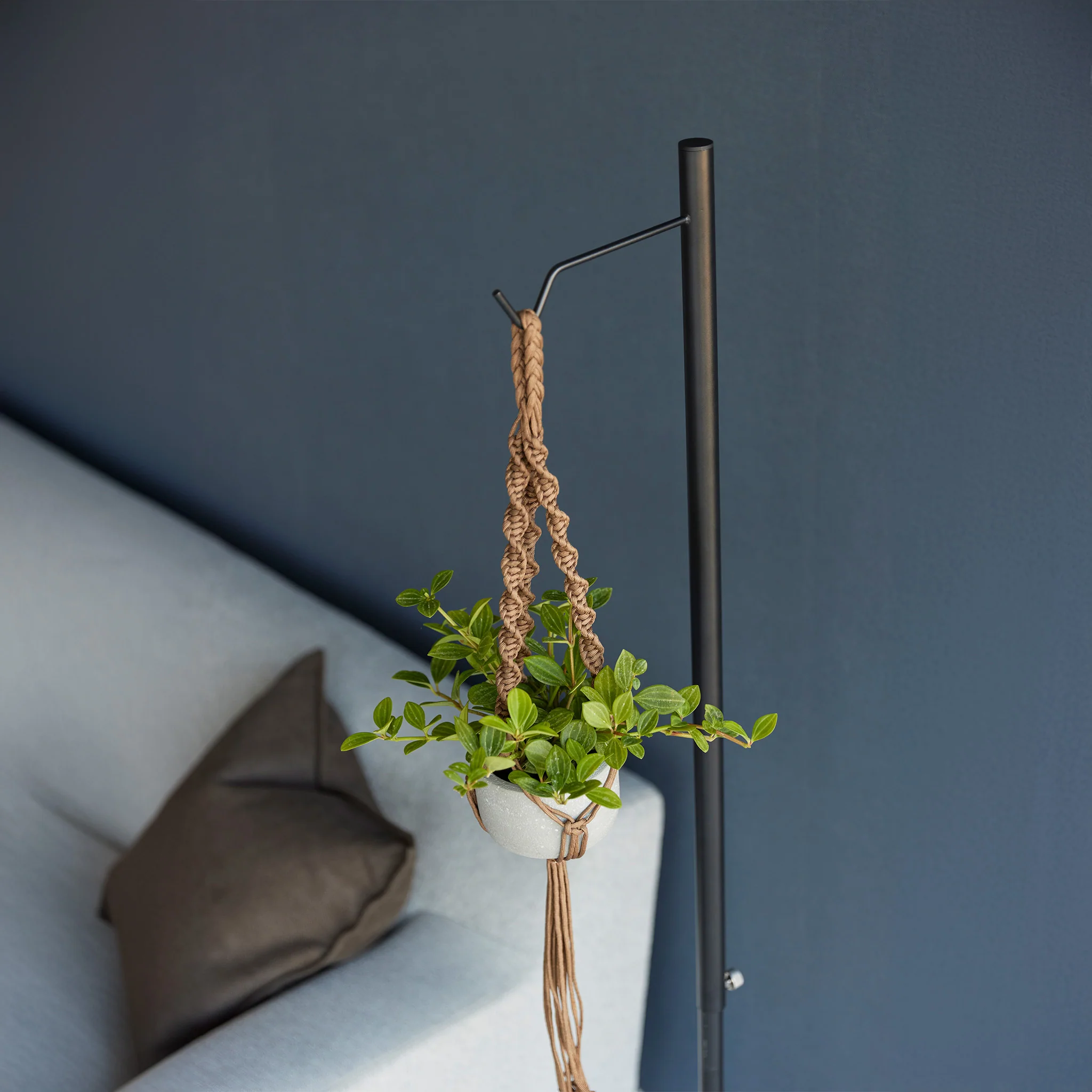 Adjustable Lantern Stand - Image 8