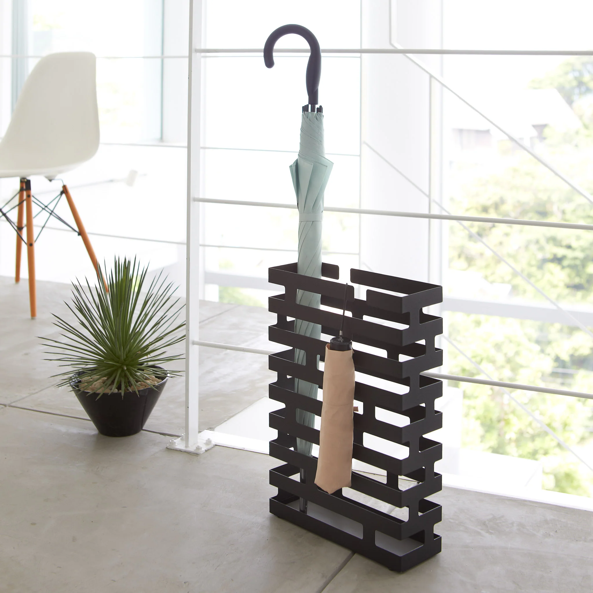 Wide Umbrella Stand - Image 3