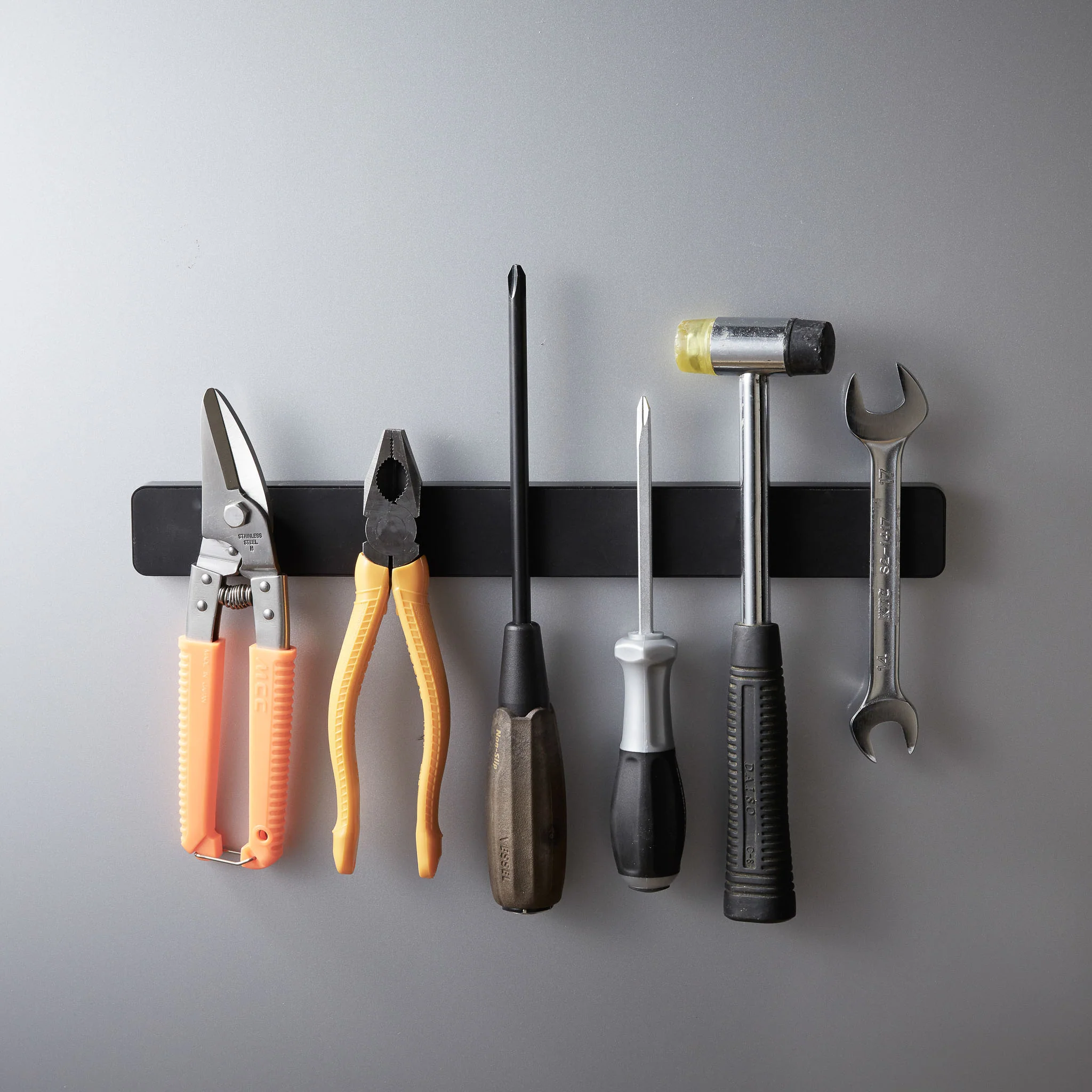 Magnetic Knife Holder - Image 5