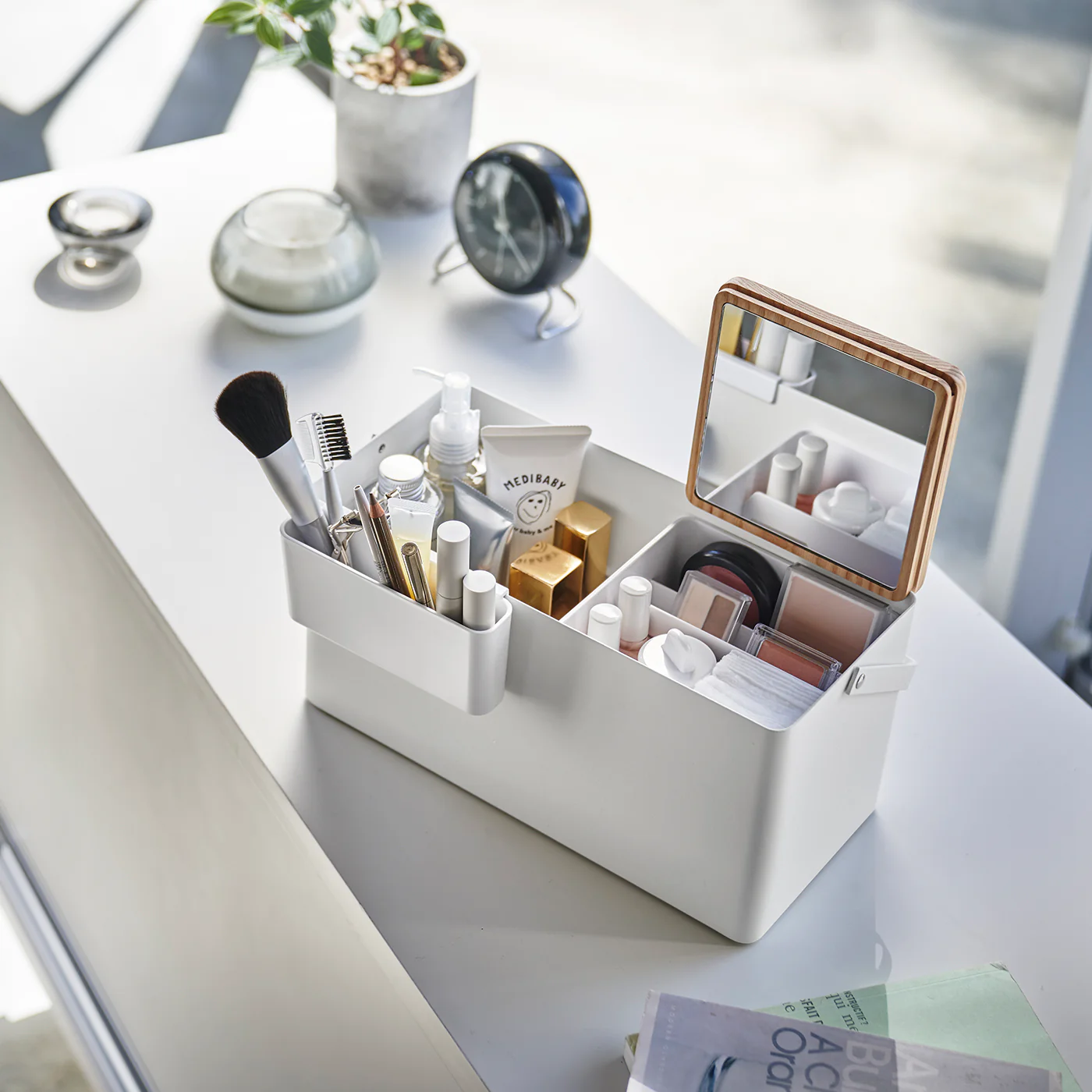 Makeup Box - Image 3