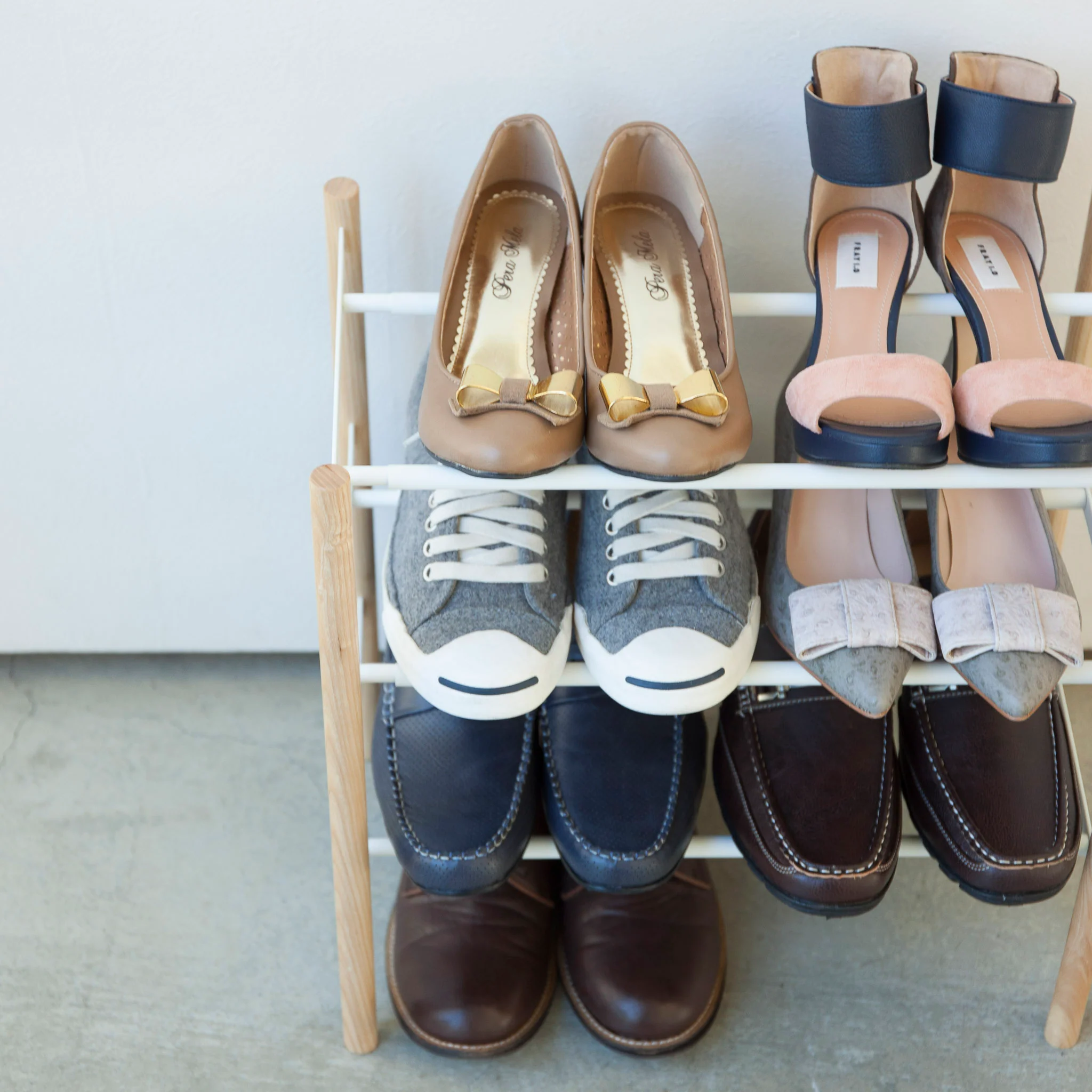 3-Tiered Extendable Shoe Rack - Image 8