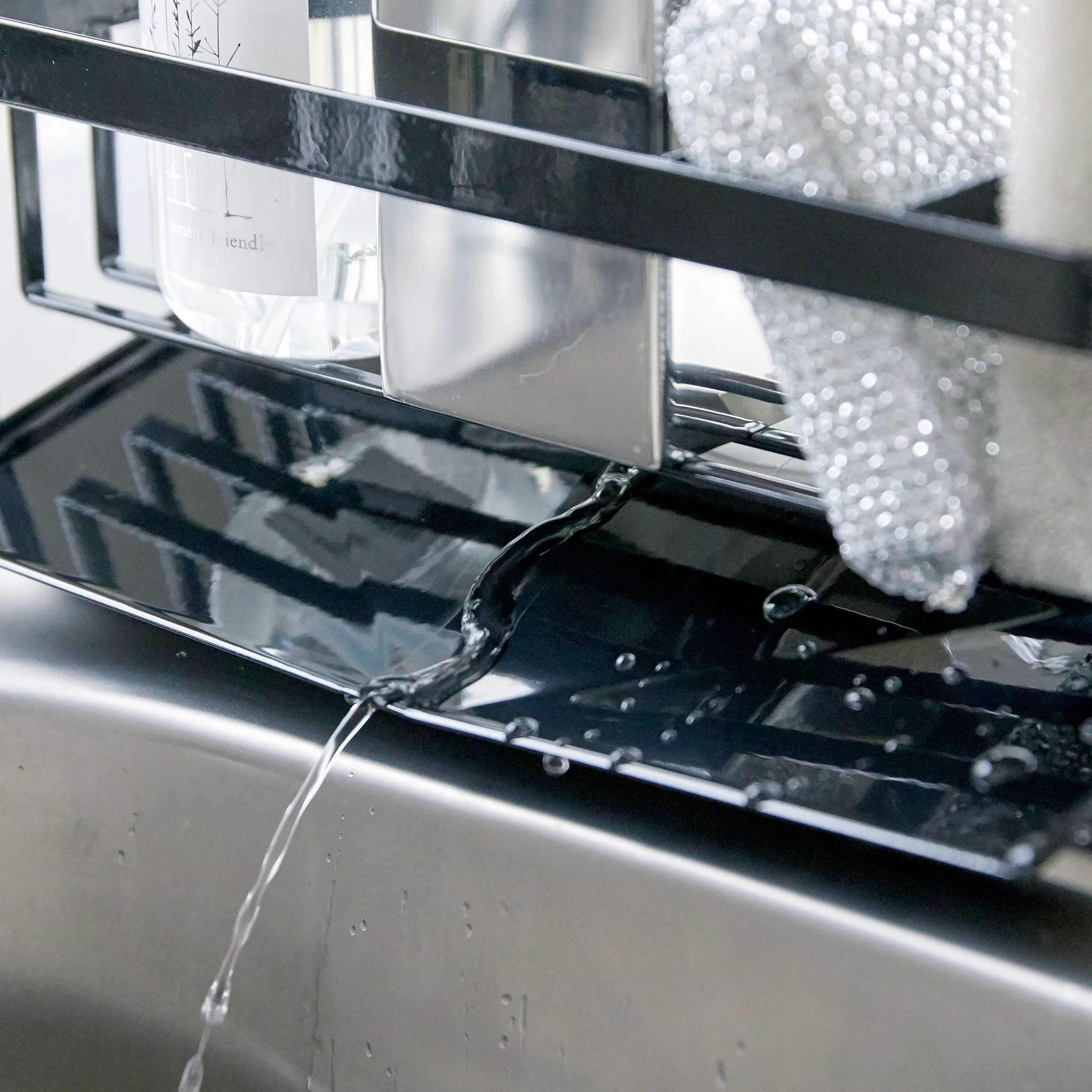 Sponge & Bottle Holder with Drainer - Image 4
