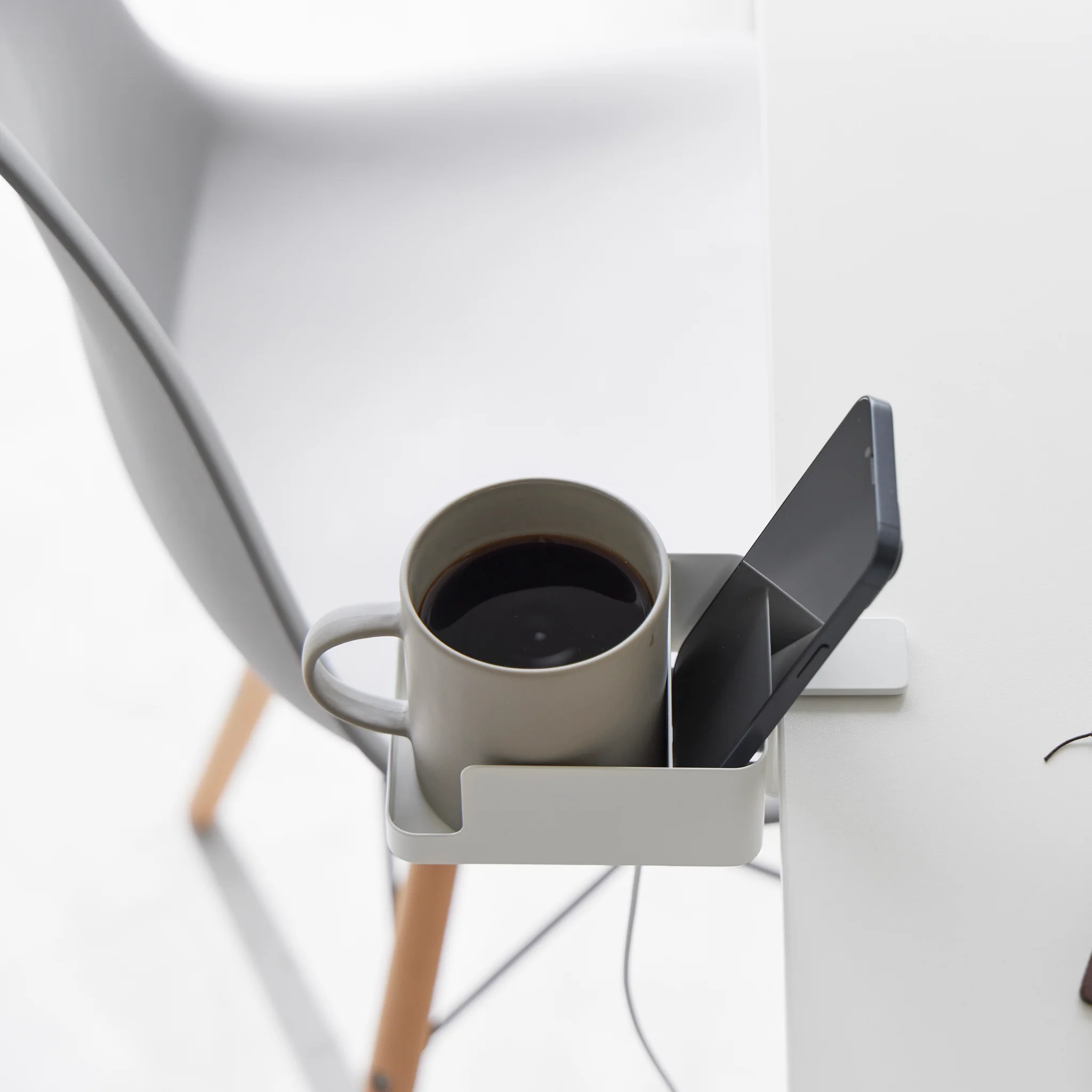 Tableside Smartphone & Cup Holder - Image 9