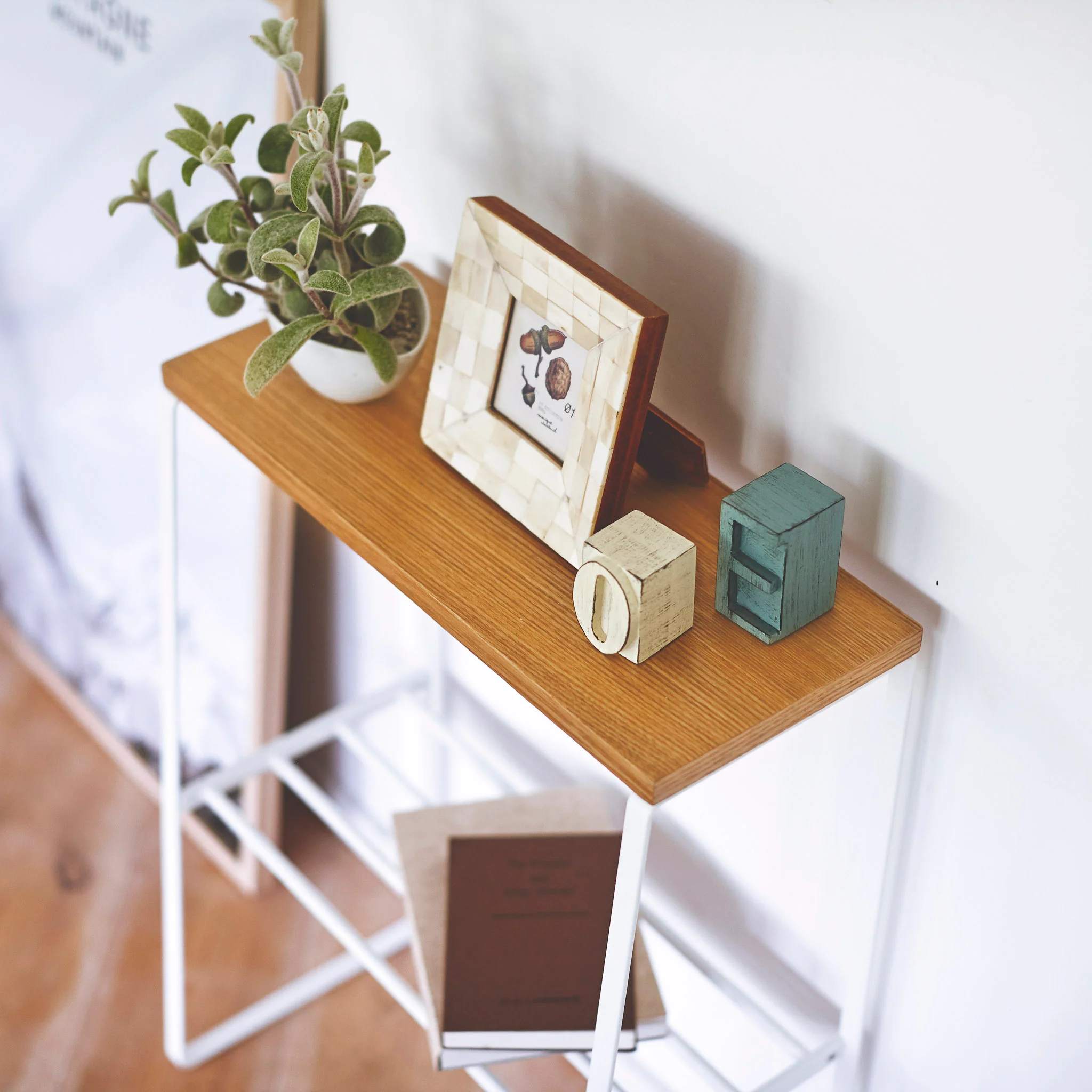 Side Table - Image 7