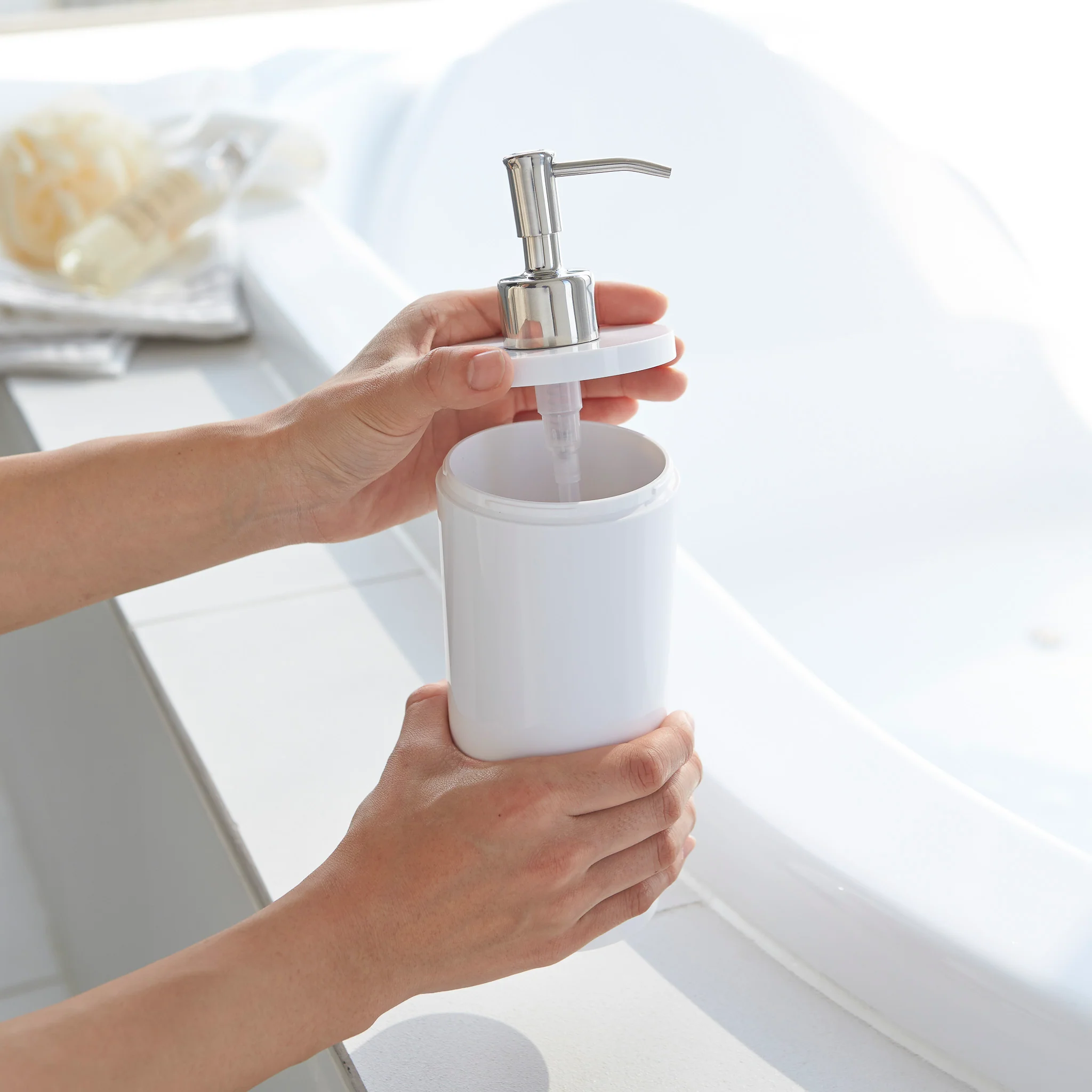 Dispenser Round - Image 12