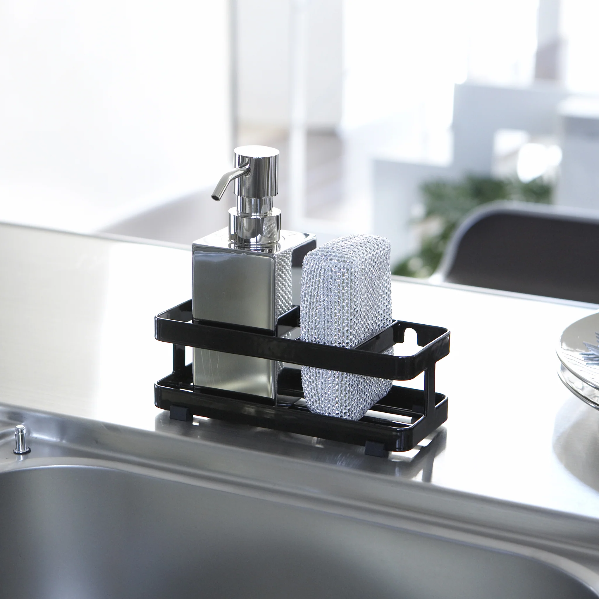 Sponge & Bottle Holder with Suction Cup - Image 6