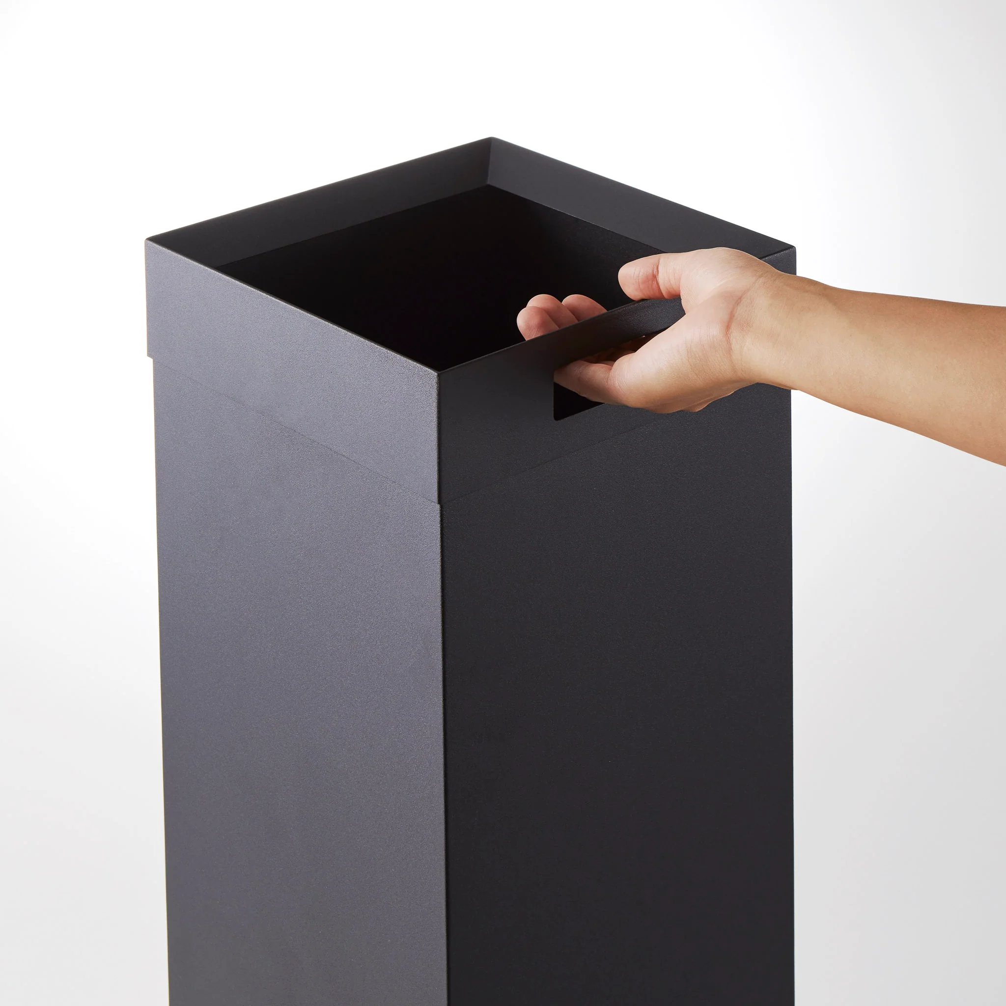Tall Trash Can - Image 15