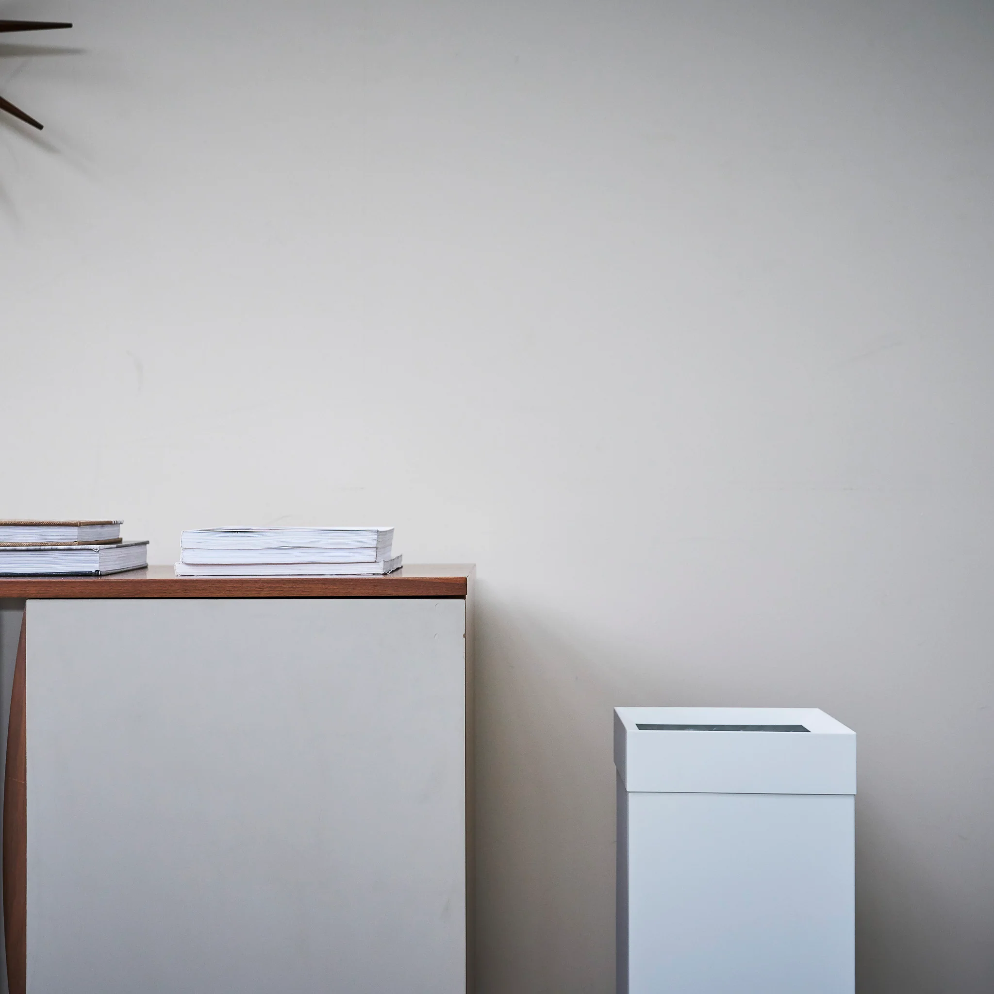 Tall Trash Can - Image 5