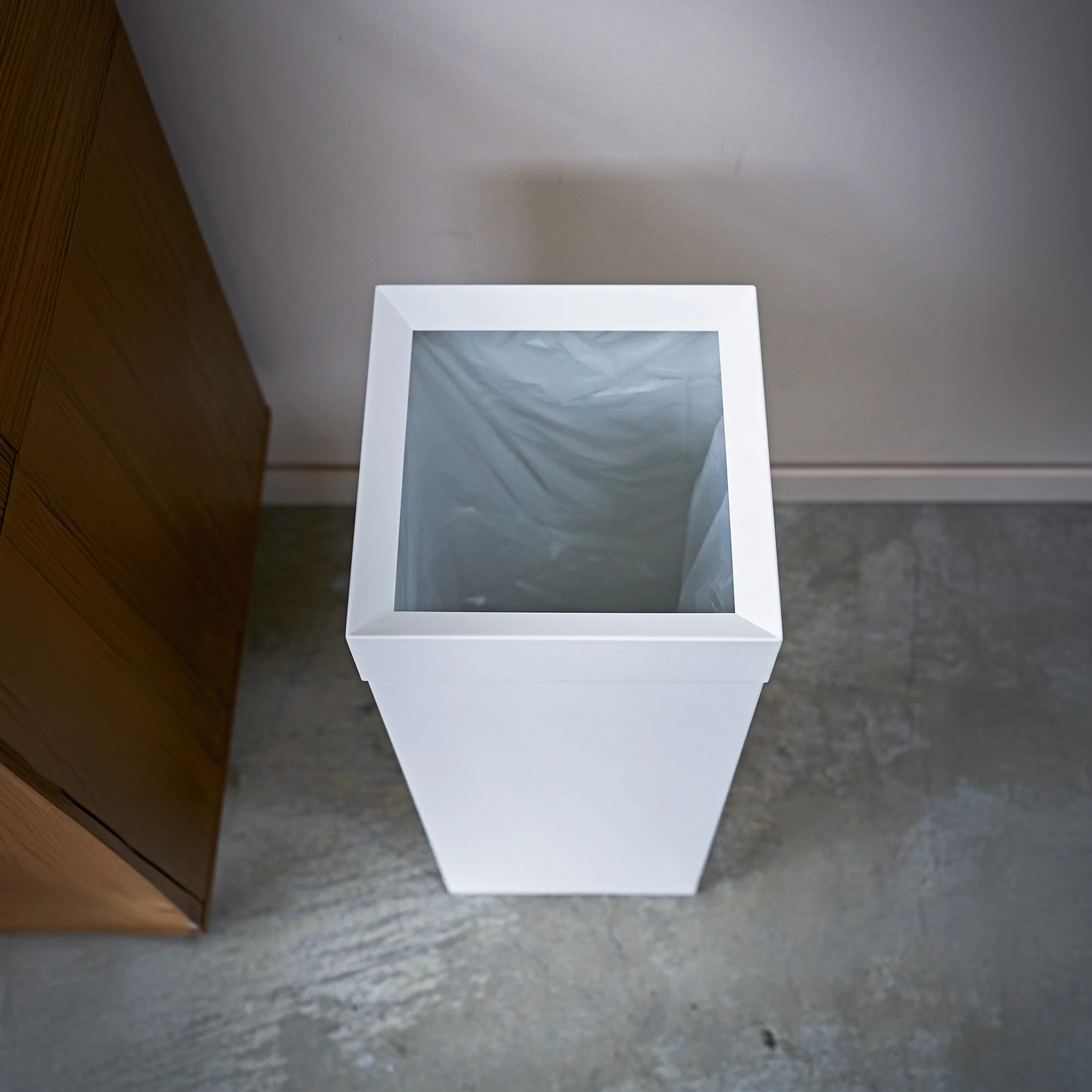 Tall Trash Can - Image 6
