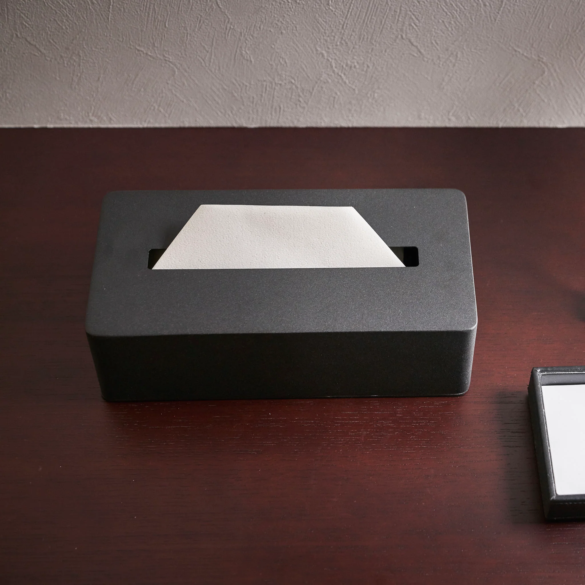Tissue Case - Image 5