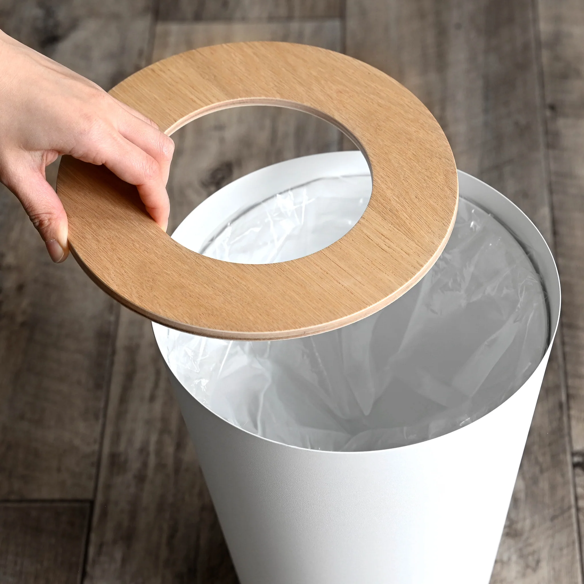 Trash Can Round - Image 12